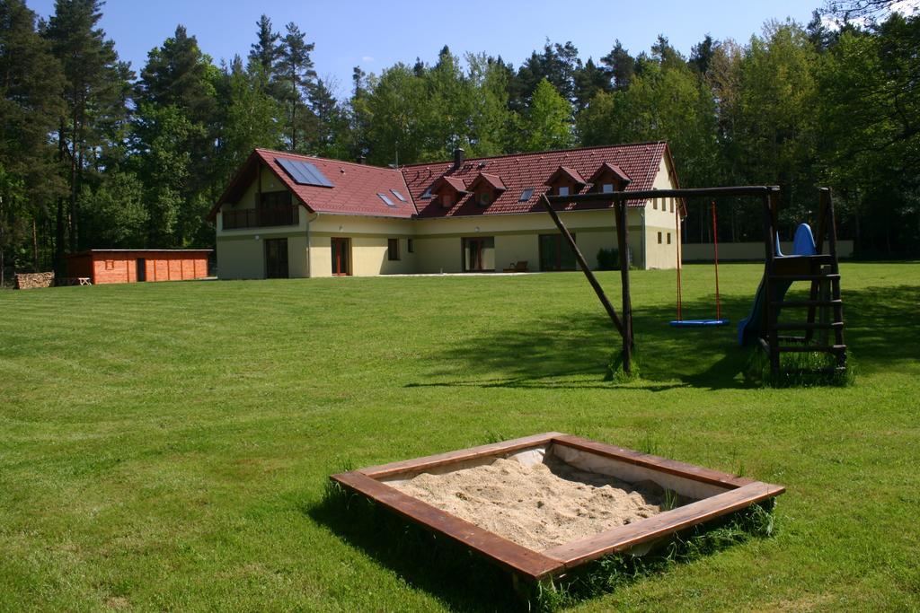 Hotel Penzion U Blatce Nové Hrady Zewnętrze zdjęcie